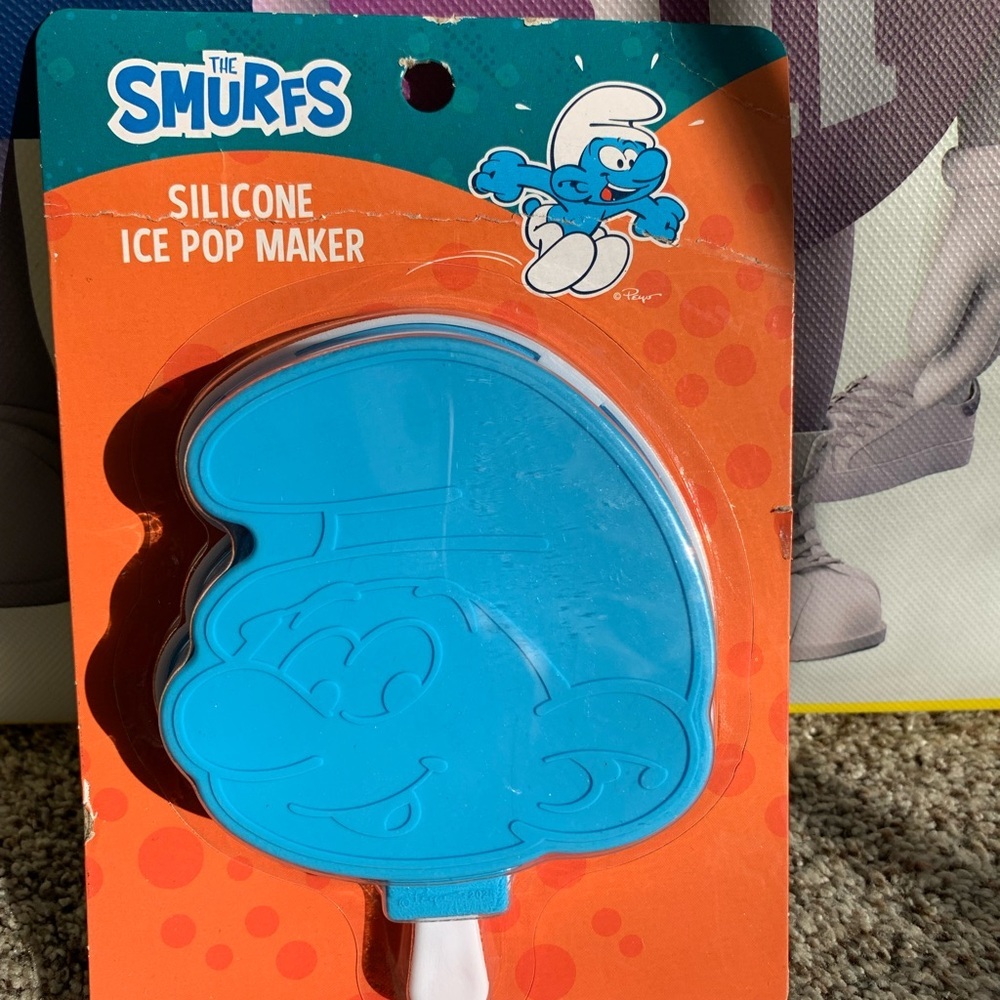 The Smurfs Silicone Ice Pop Maker - Bright Blue